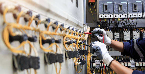 Professional Electrician technician working in Rosenberg, TX